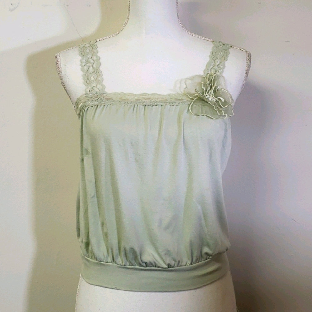 Cute Mint Green Tank w Lace Trims & Flower Detail